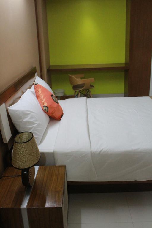 Naas Serviced Apartments Дакка Номер фото