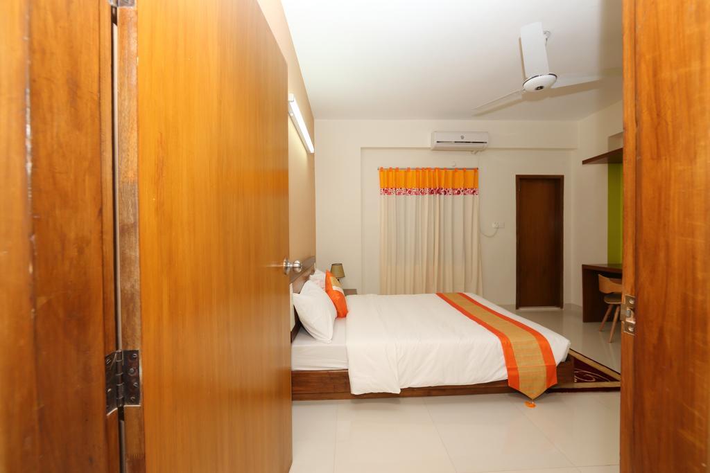Naas Serviced Apartments Дакка Екстер'єр фото